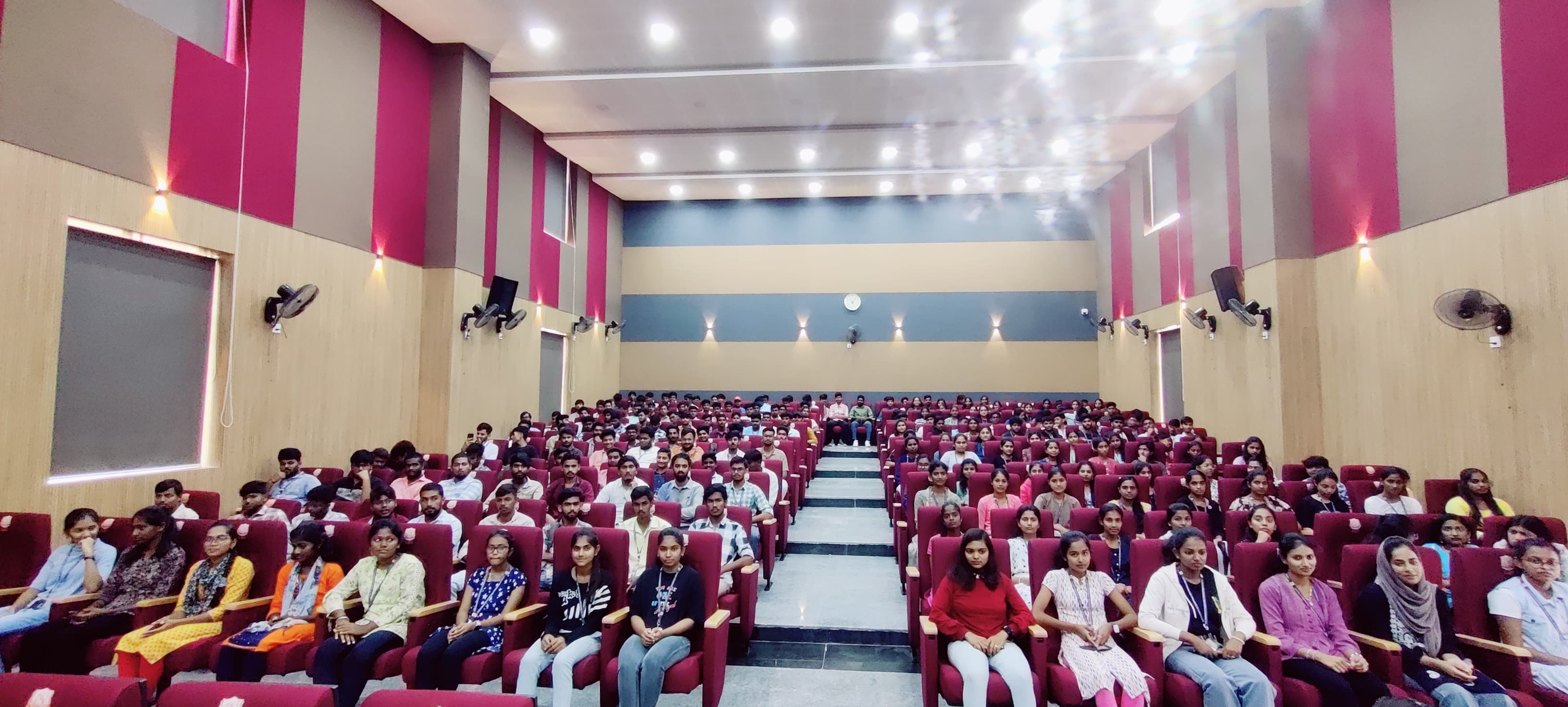 SJC Institute of Technology, Chikkaballapur Academic Building photo 14